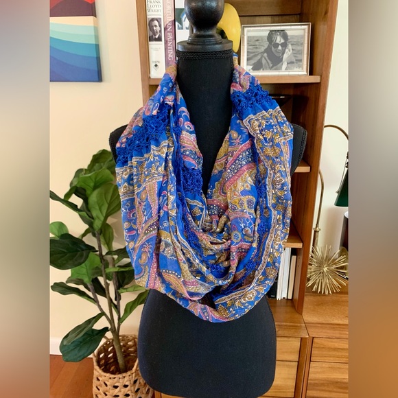 Raj 100% Silk Infinity Lightweight Scarf Wrap - Picture 1 of 4